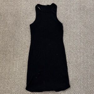 Monrow Classic Black Midi Dress